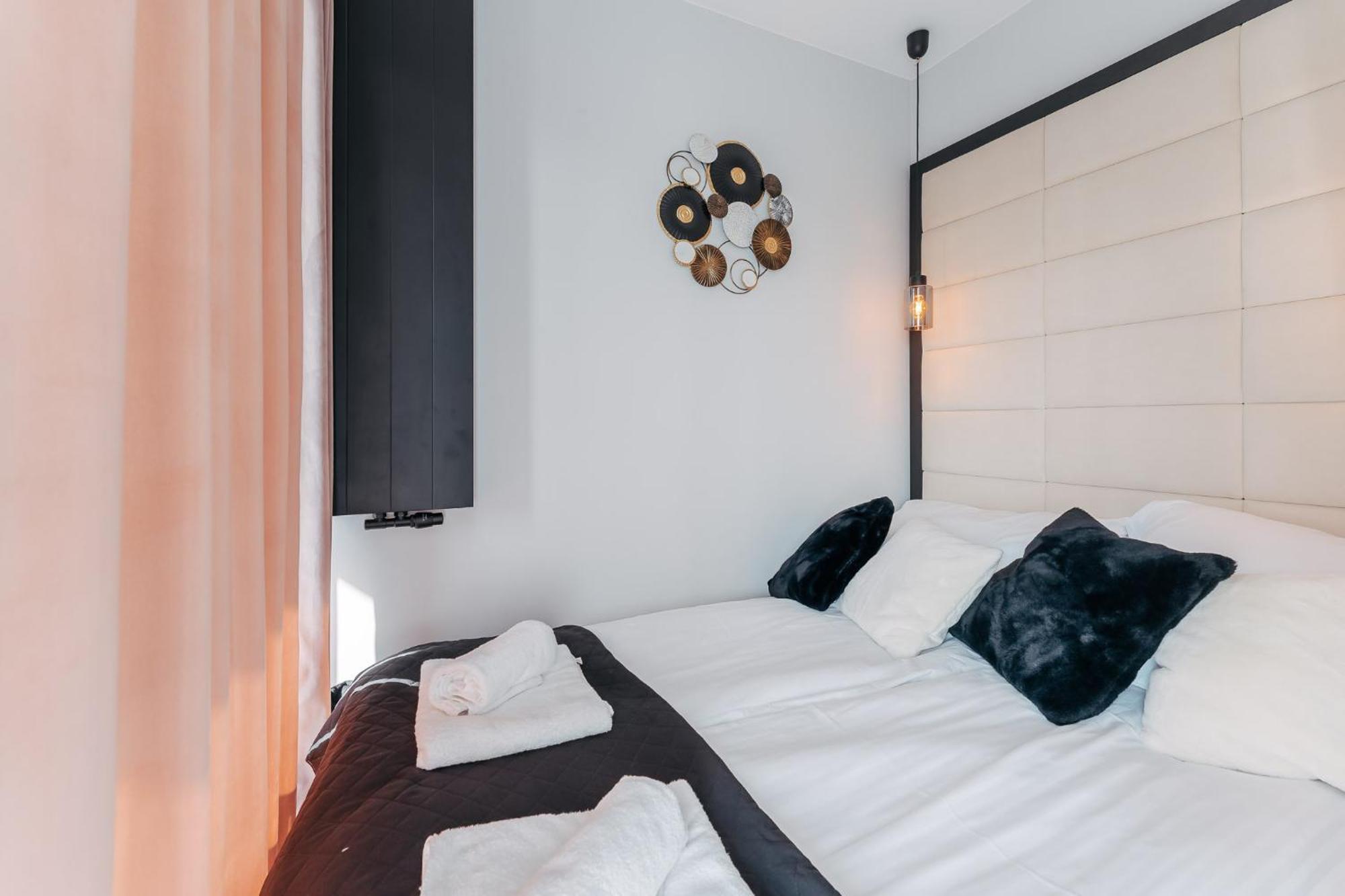 Ustronie Apartments 20 M Do Plazy 尤斯托尼莫斯基 外观 照片