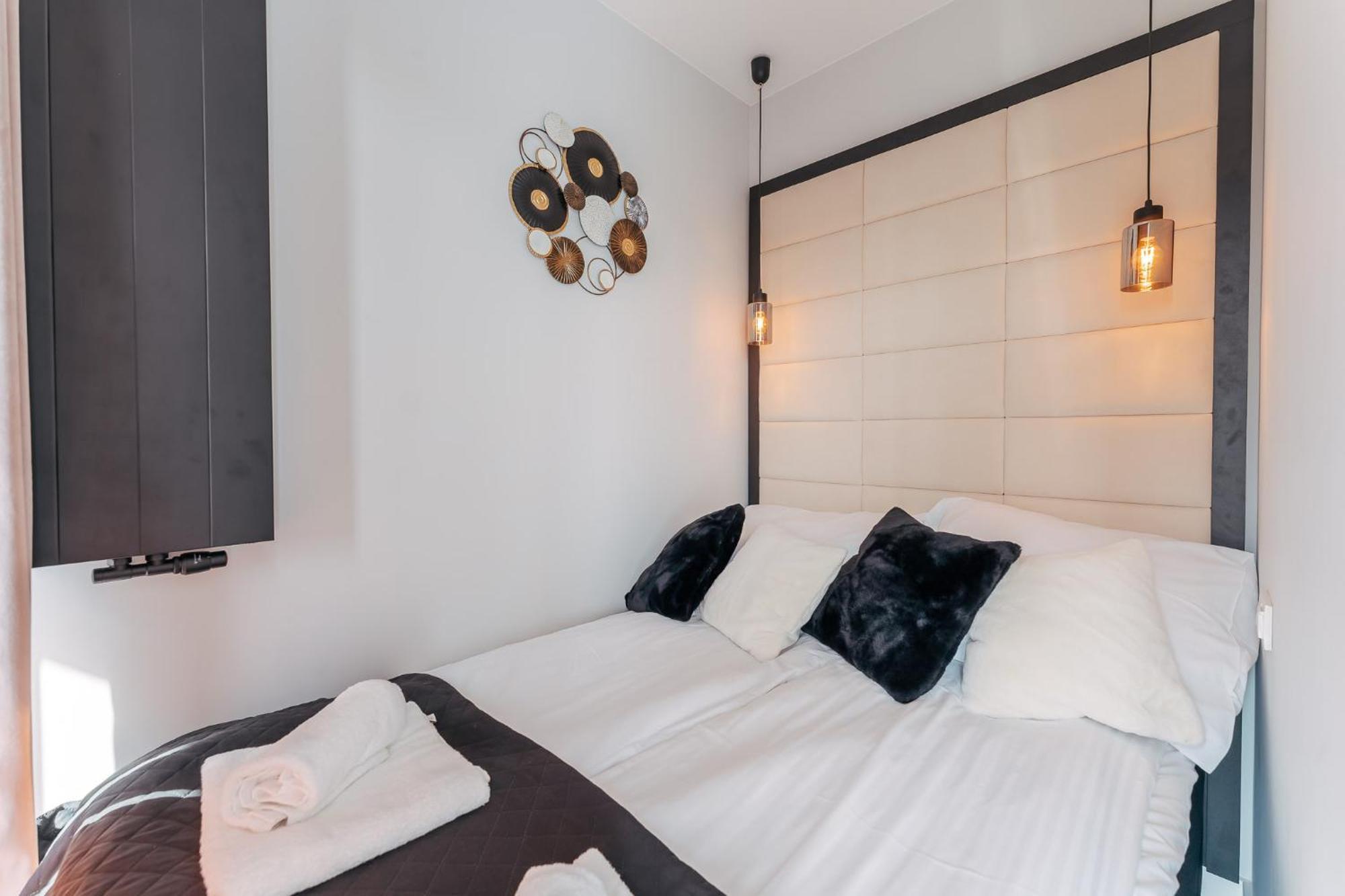 Ustronie Apartments 20 M Do Plazy 尤斯托尼莫斯基 外观 照片